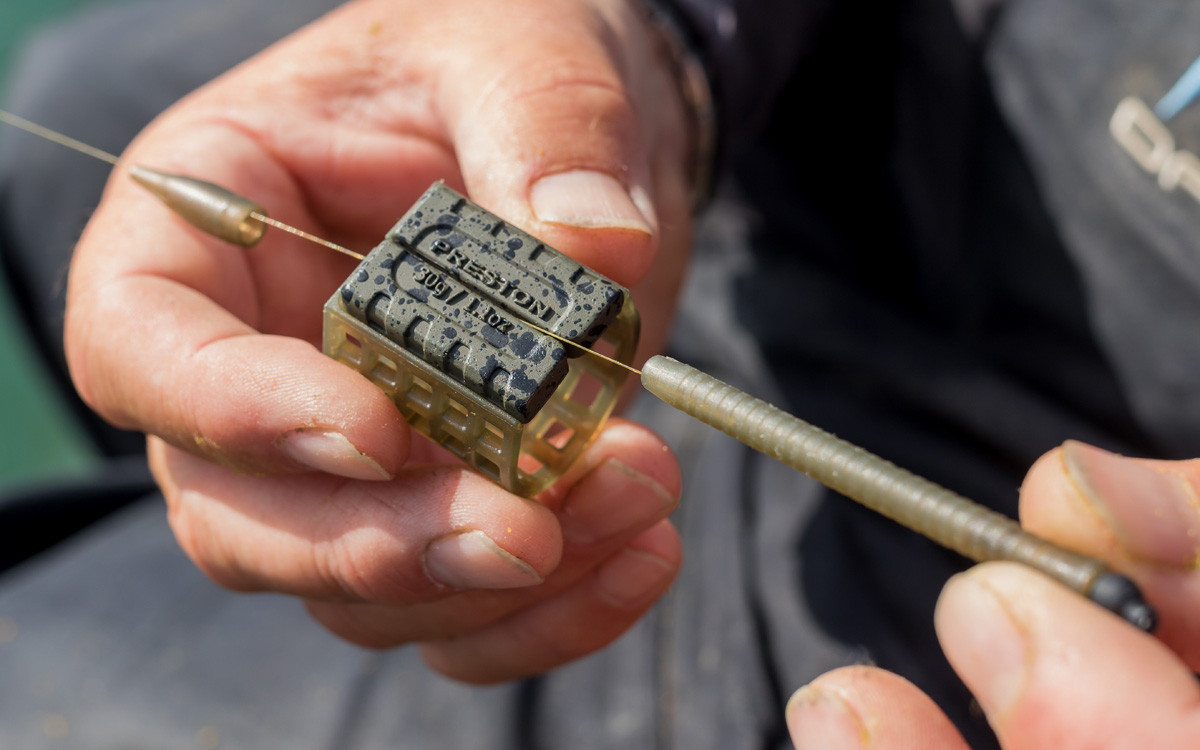 PRESTON ICS In-Line Cage Feeder - Medium