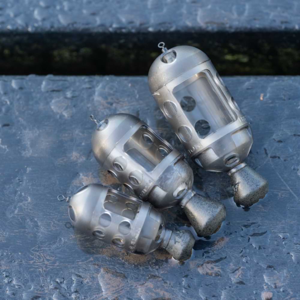 PRESTON Carp Maggot Feeder - Small