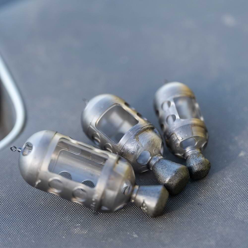 PRESTON Carp Maggot Feeder - Small