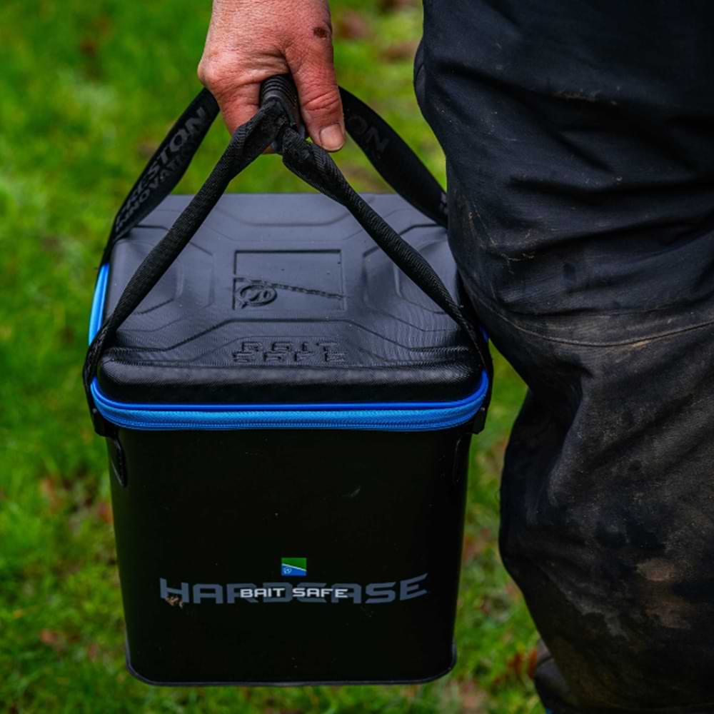 PRESTON Hardcase Bait Safe
