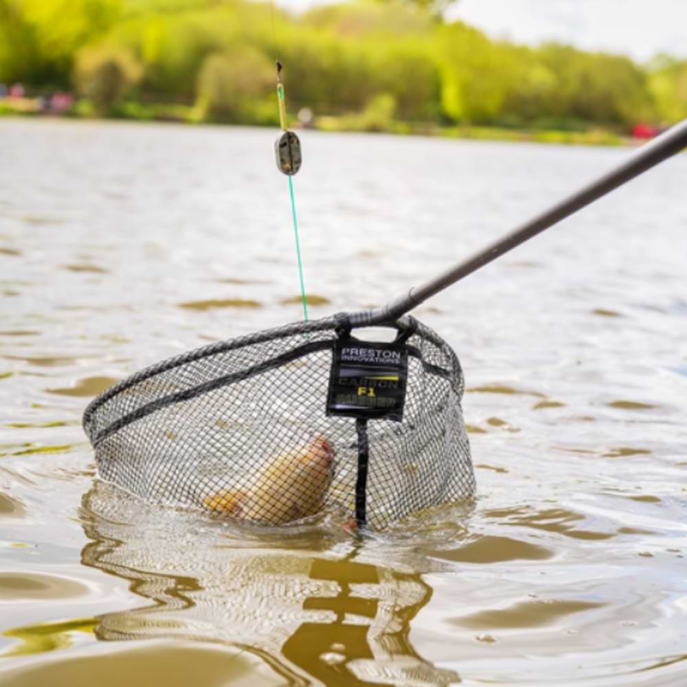 PRESTON Carbon F1 Latex Landing Net 16"