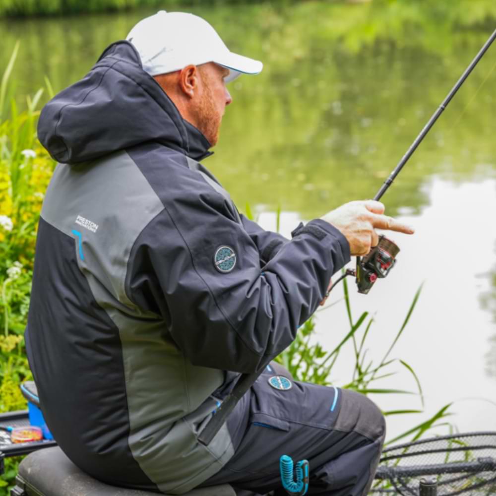 PRESTON Celcius Suit - 2025