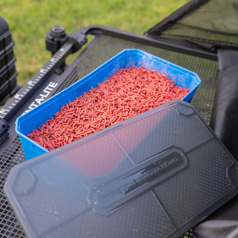 PRESTON 6 Pint Bait Tub - 2023