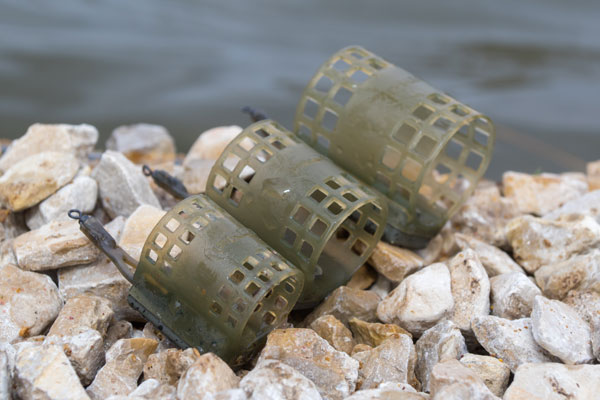 PRESTON Plug It Feeder - Medium