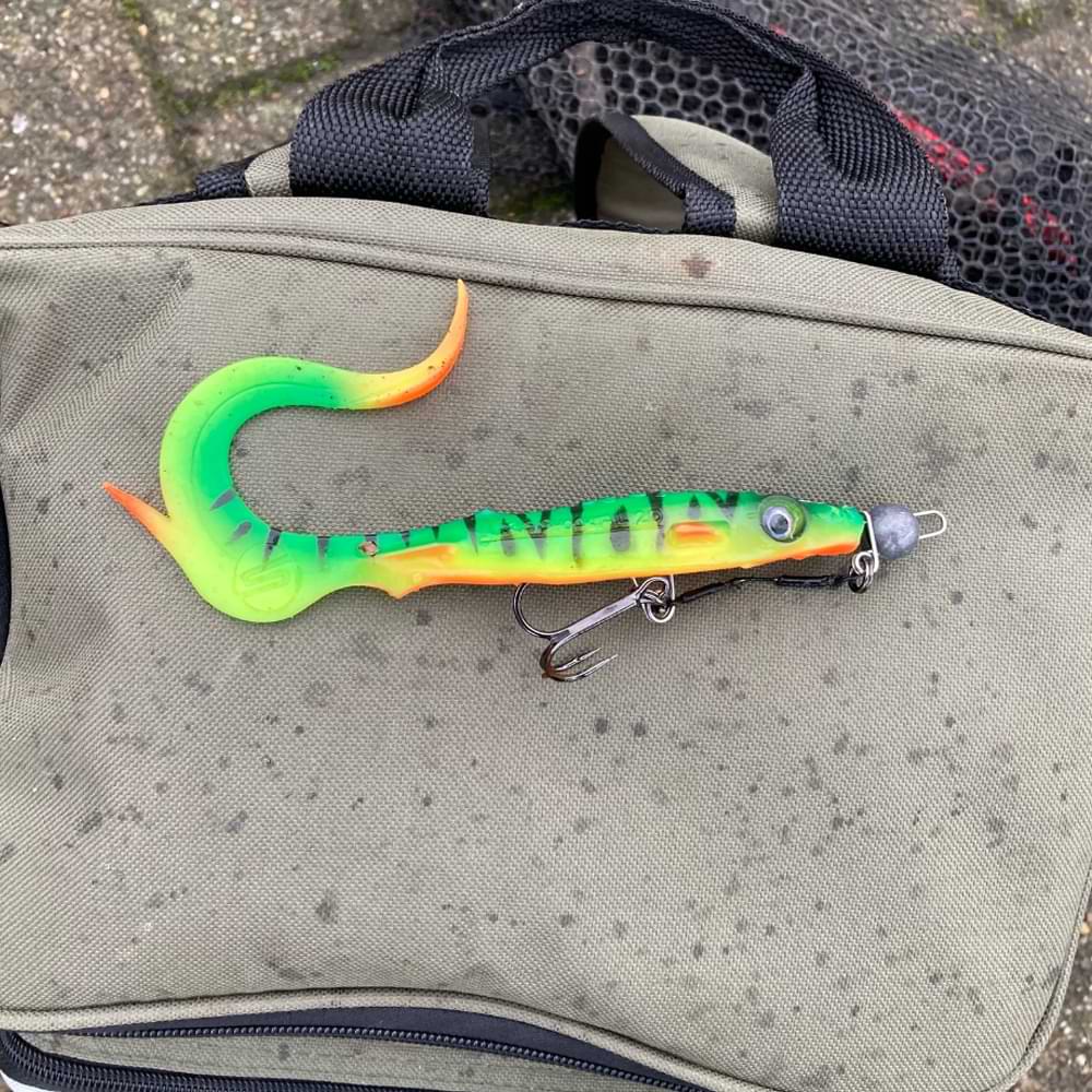 SPRO Iris Shocktail 40cm 140g