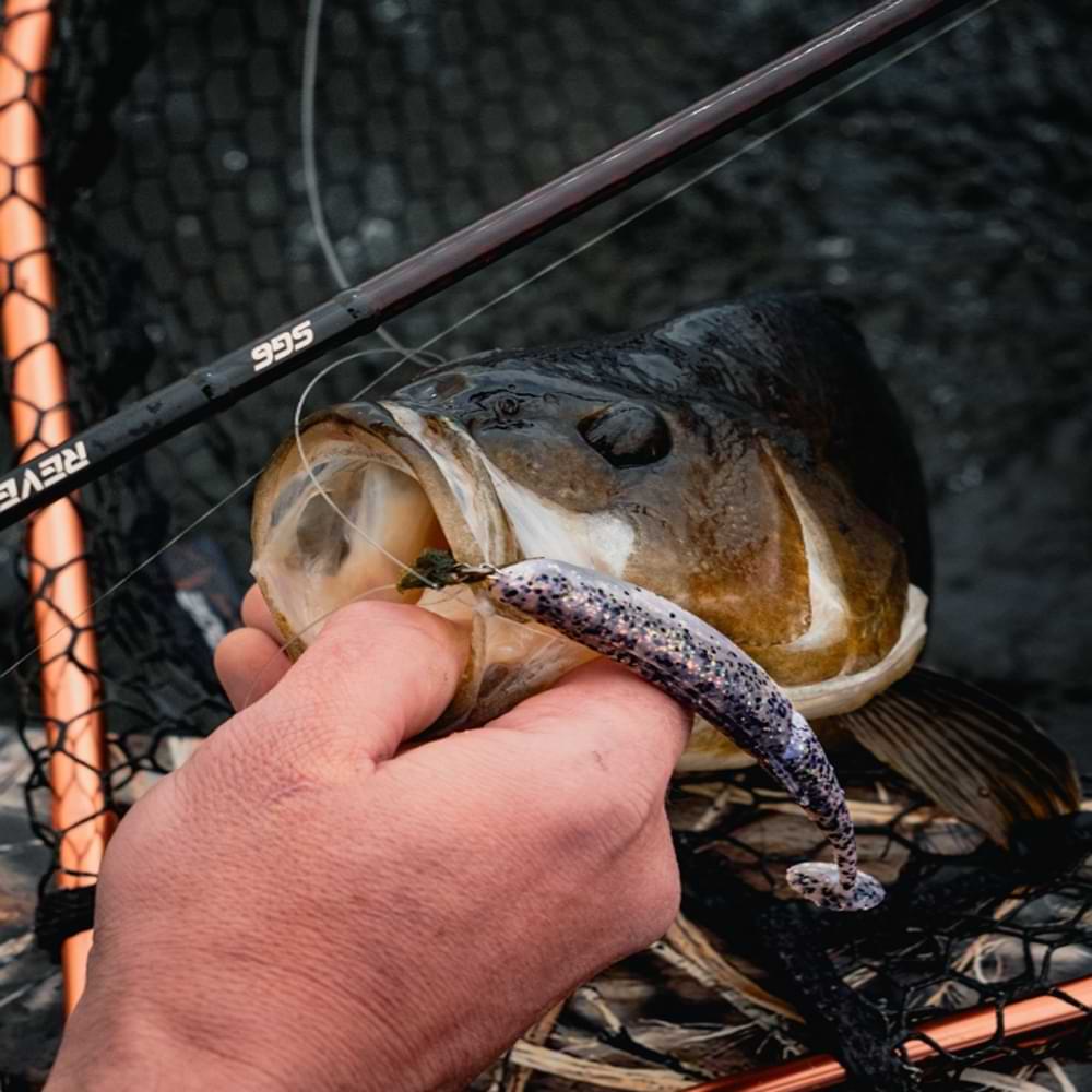 SAVAGE GEAR Revenge SG6 Vertical 1.98m XF 18-42g MH C