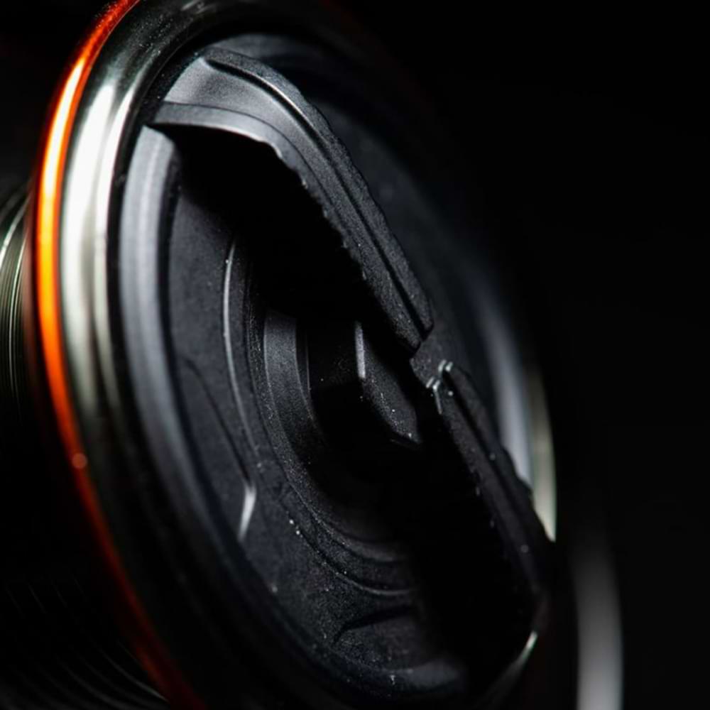 SAVAGE GEAR SG2 4000H FD and Graphite Spare Spool