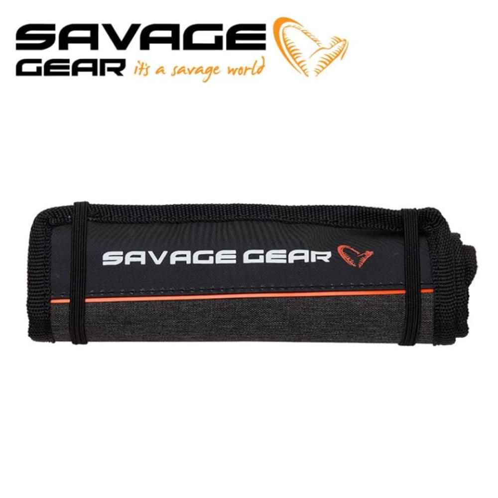SAVAGE GEAR Roll Up Pouch Holds 12cm up to 15cm
