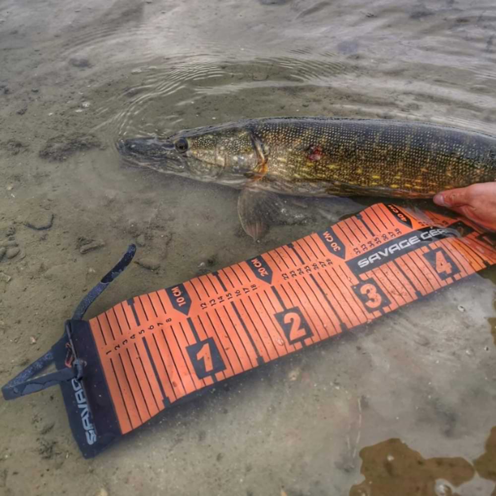 SAVAGE GEAR Savage Measure Up Roll 13x130cm