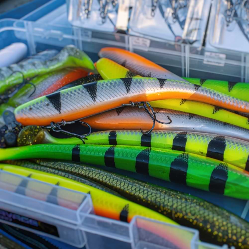 SAVAGE GEAR Monster Shad 18cm 33g 2pcs