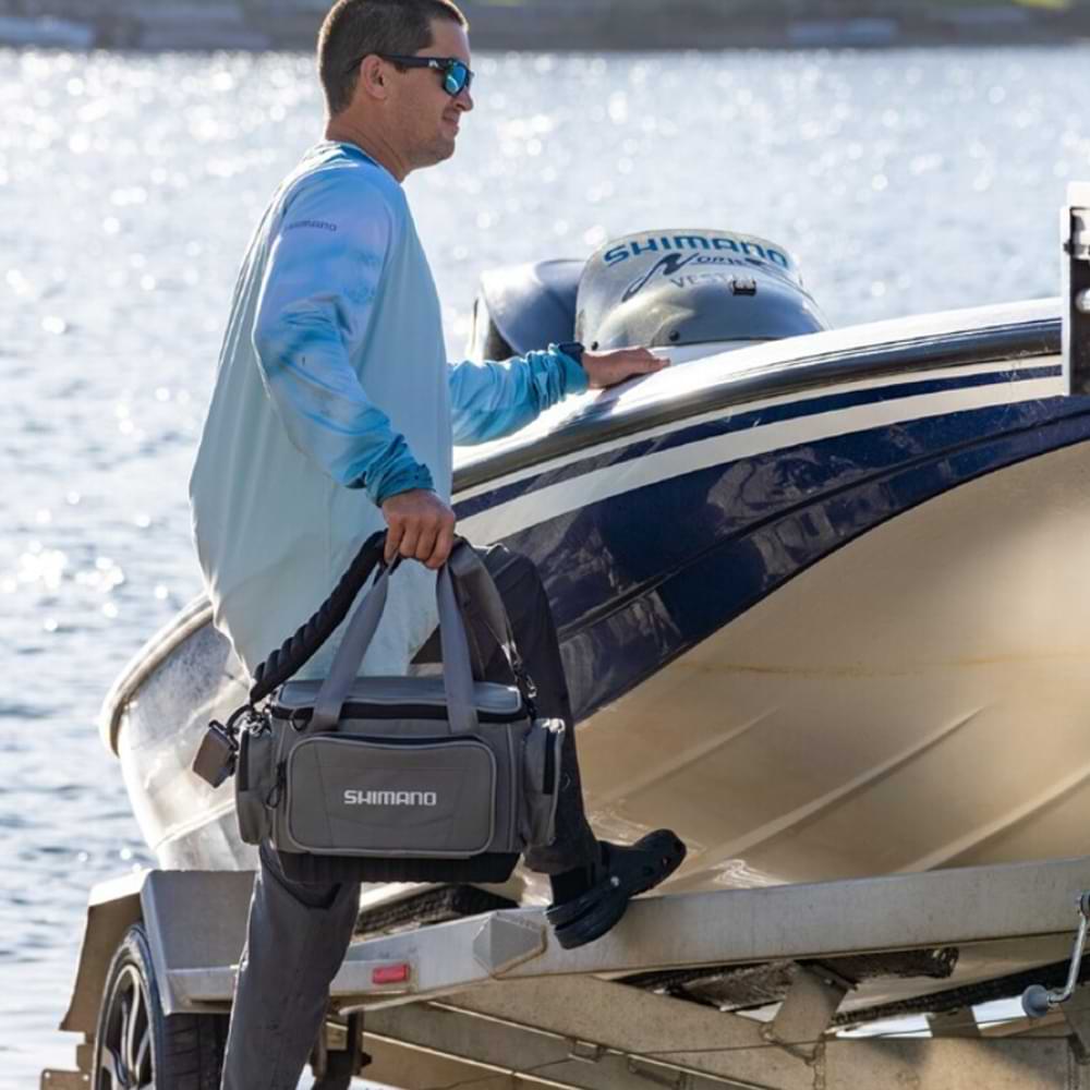 SHIMANO Tackle Bag Medium