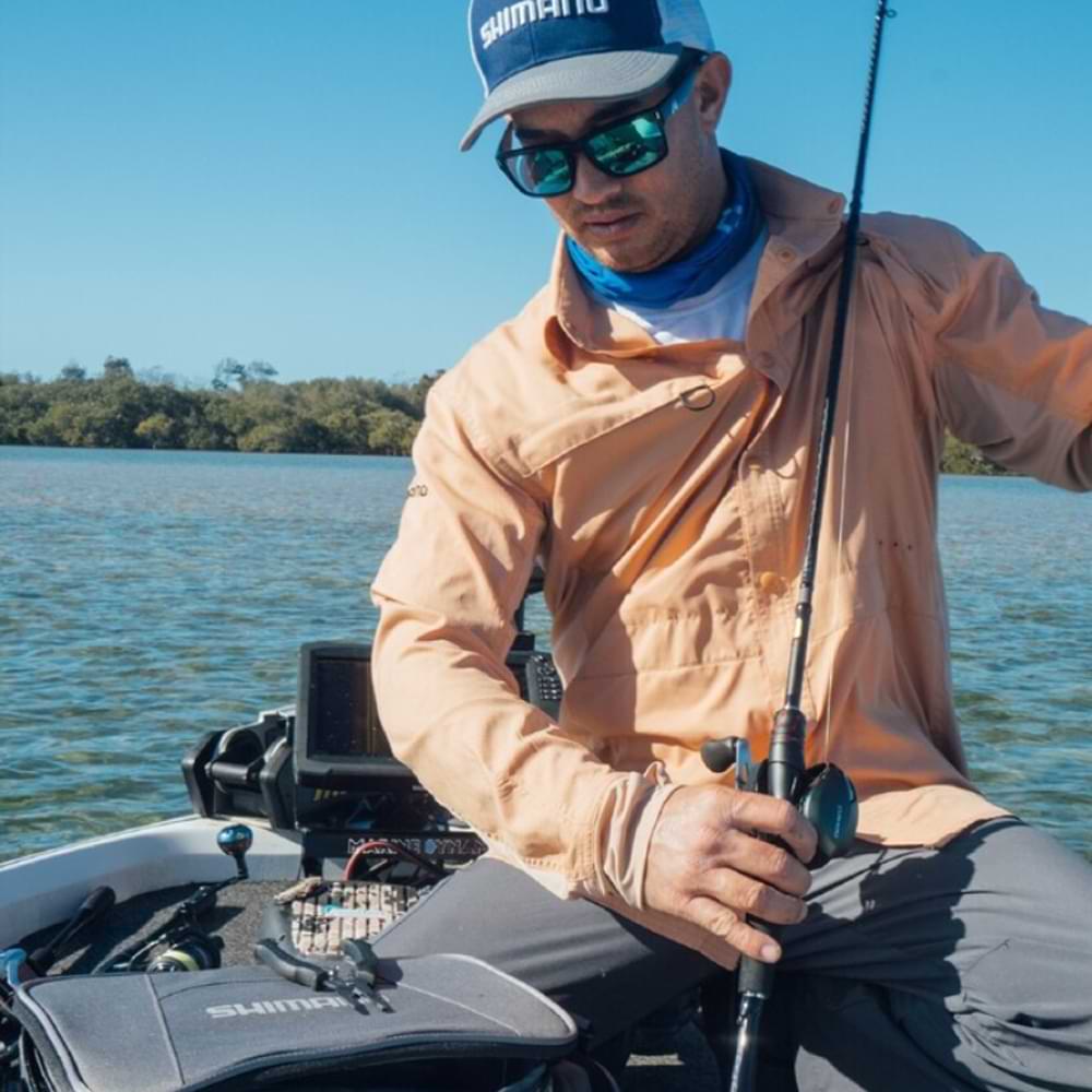 SHIMANO Tackle Bag Medium