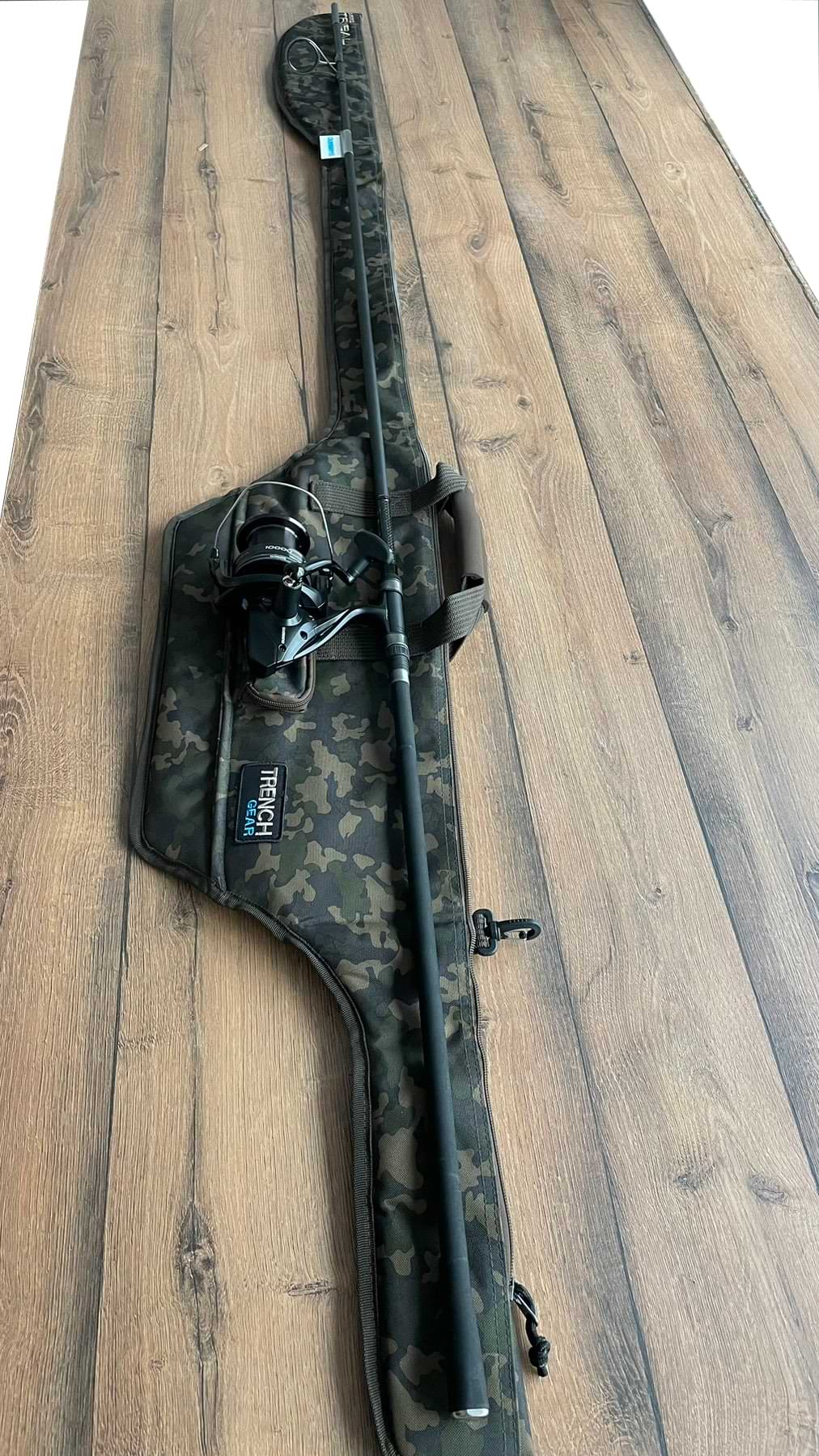 SHIMANO Trench 13ft Padded Rod Sleeve