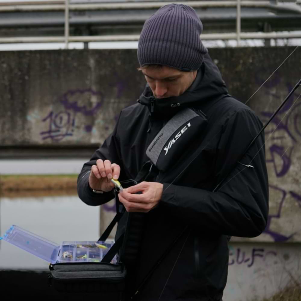 SHIMANO Yasei Medium Sling Bag