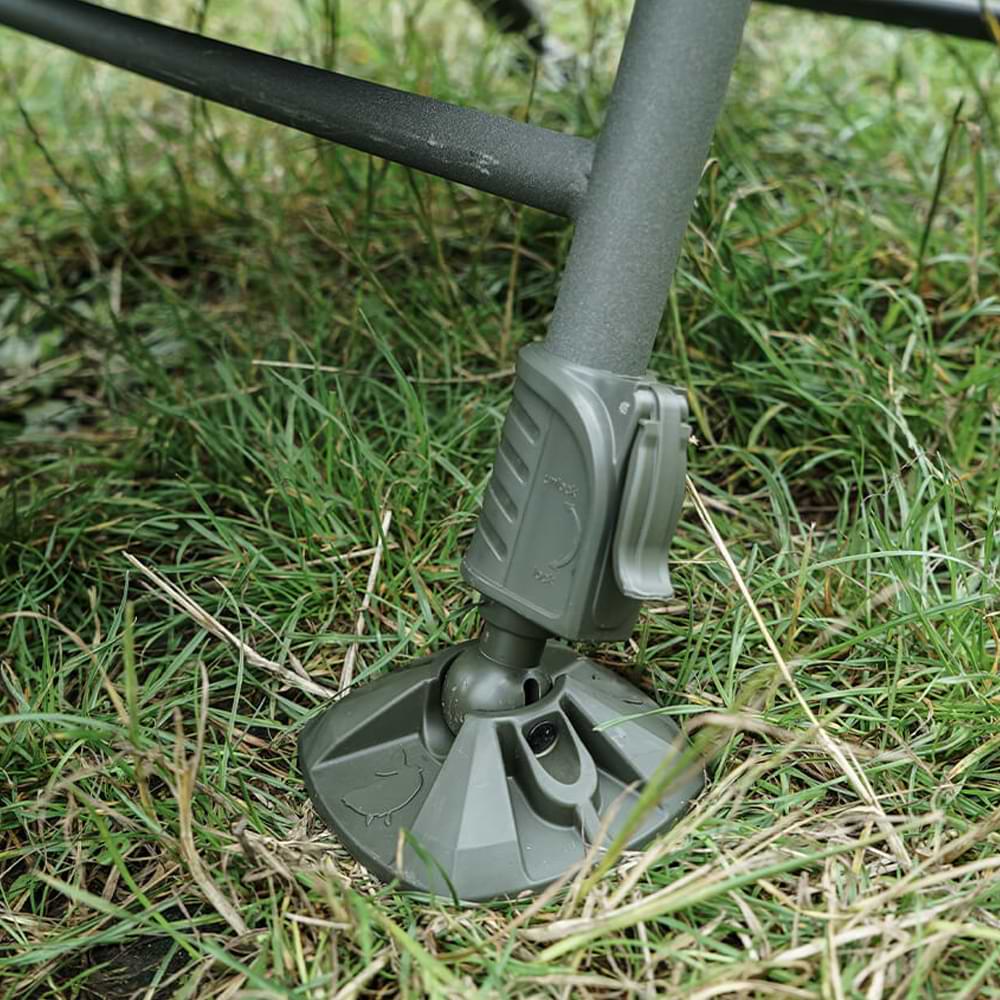 STRATEGY Lounger 52 Chair