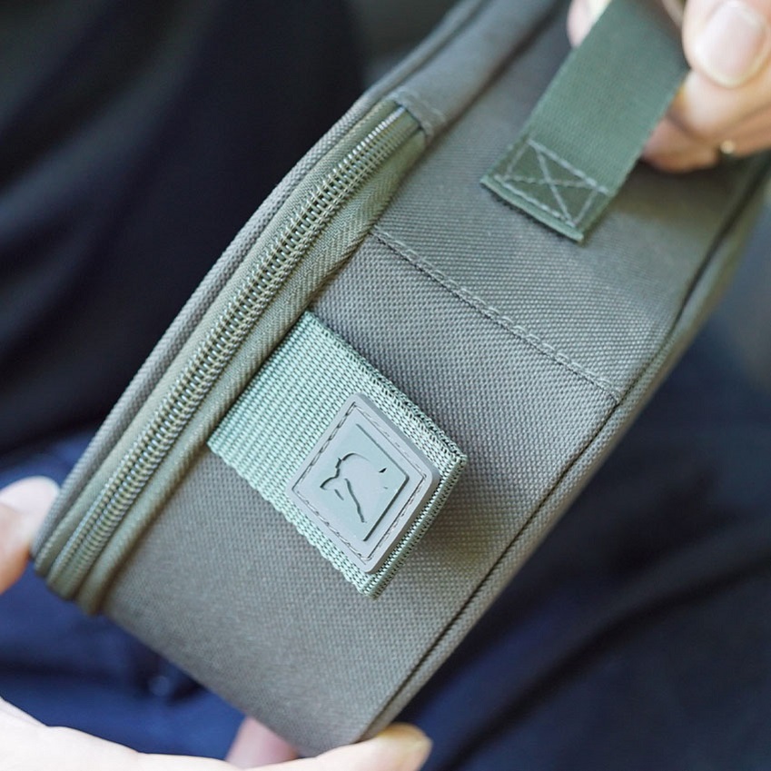 STRATEGY Clear Bits Pouch