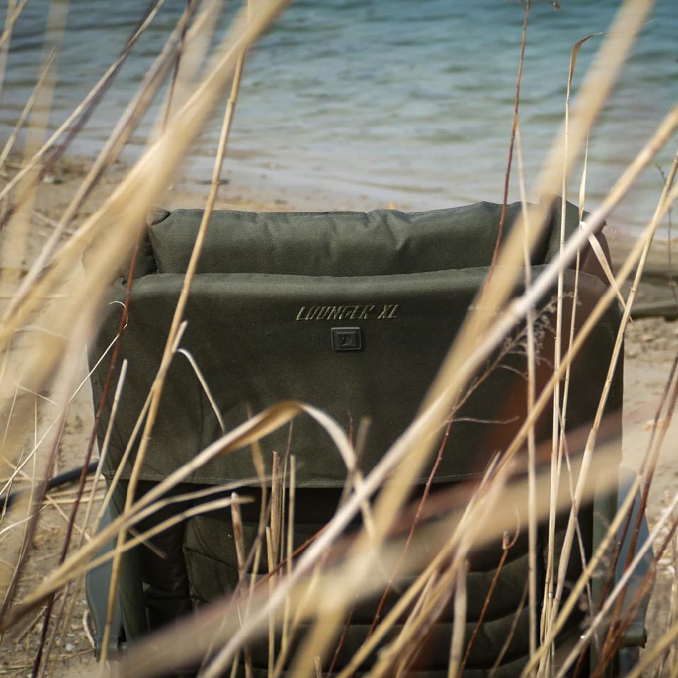 STRATEGY Lounger XL Chair