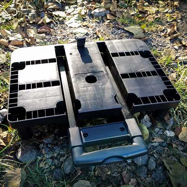 TROUT MASTER Sit N Fish Caddy