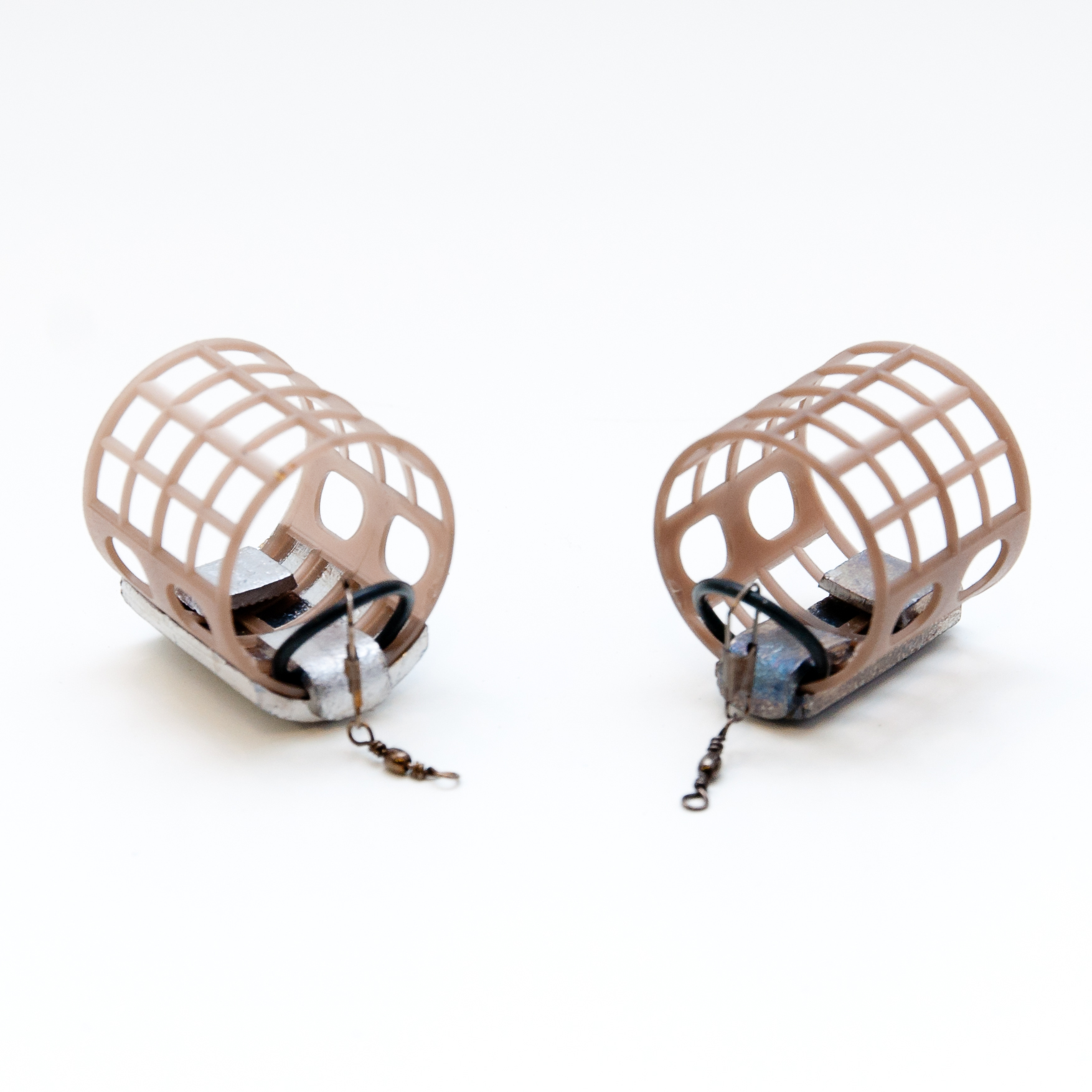 NISA Plastic Cage Feeders